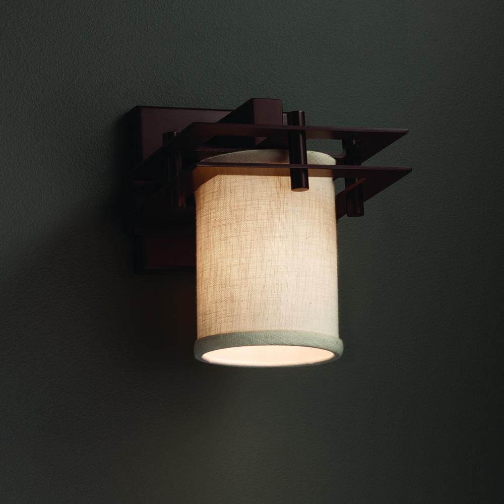 Metropolis 1-Light Wall Sconce (2 Flat Bars)